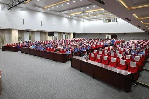 許昌市消防救援支隊(duì)走進(jìn)許昌卷煙廠開展消防安全知識(shí)培訓(xùn)活動(dòng)